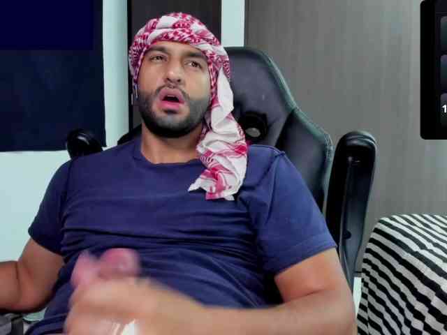 Handsoman11