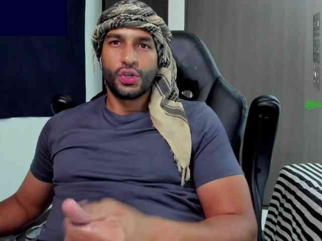 Handsoman11 Handsoman11