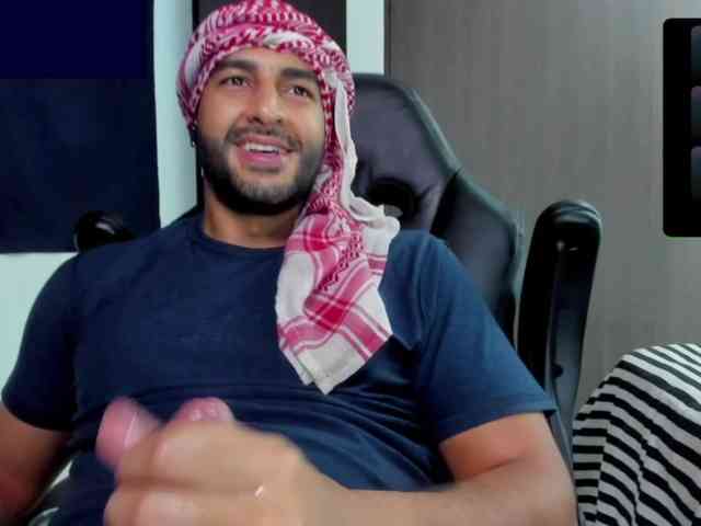 Handsoman11