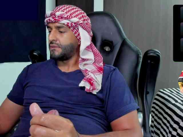 Handsoman11 Handsoman11