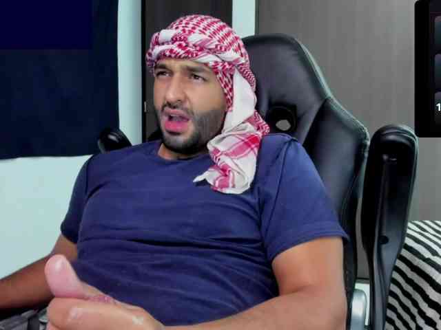 Handsoman11