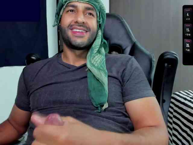Handsoman11's cam show statistics and live stream