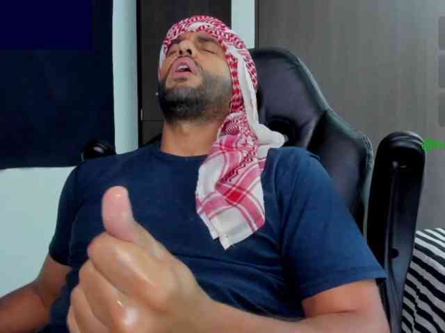 Handsoman11