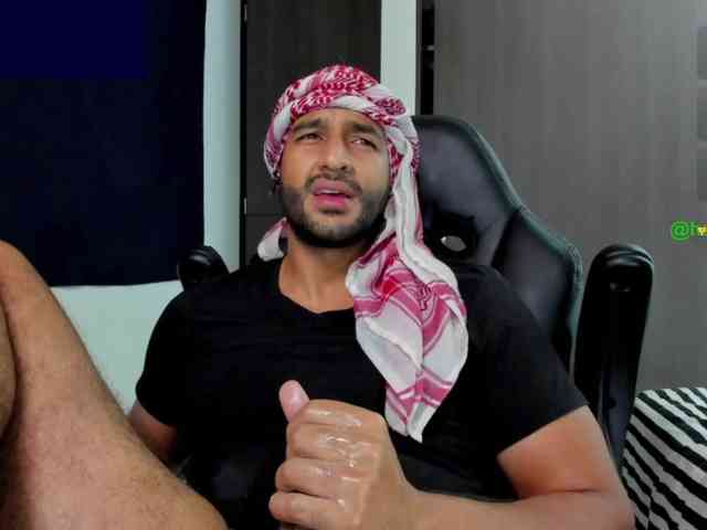 Handsoman11