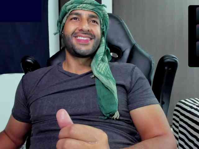 Handsoman11