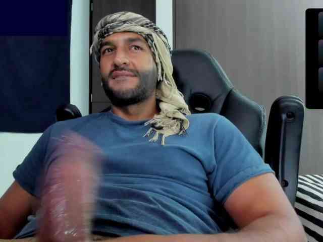 Handsoman11 Sex Cam Show
