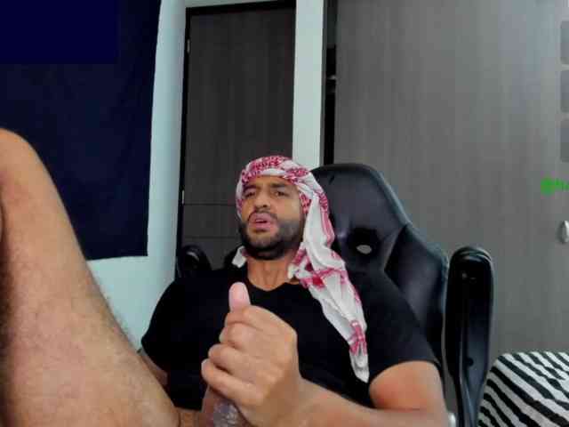 Handsoman11
