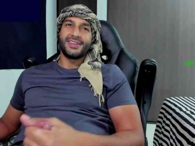 Handsoman11