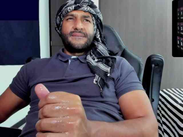 Handsoman11