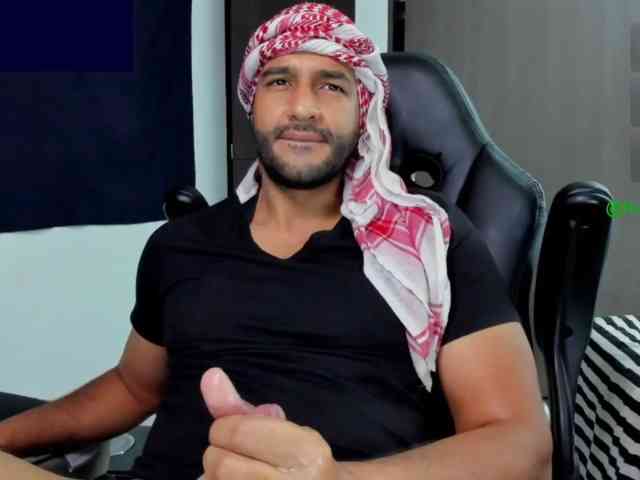 Handsoman11