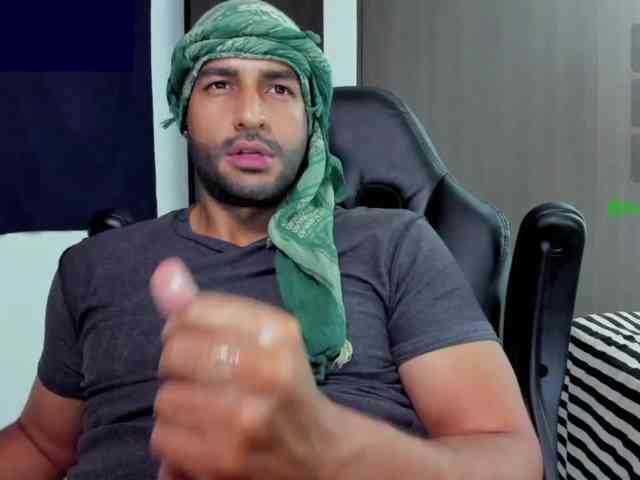 Handsoman11