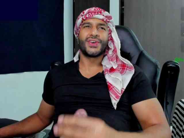 Handsoman11