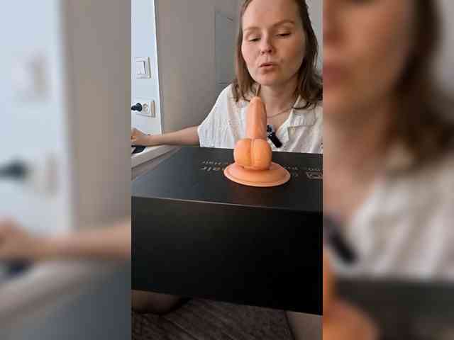 Miss-Sunshine Live Webcam on BongaCams