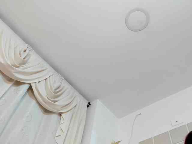 saritaloven Live Webcam on BongaCams