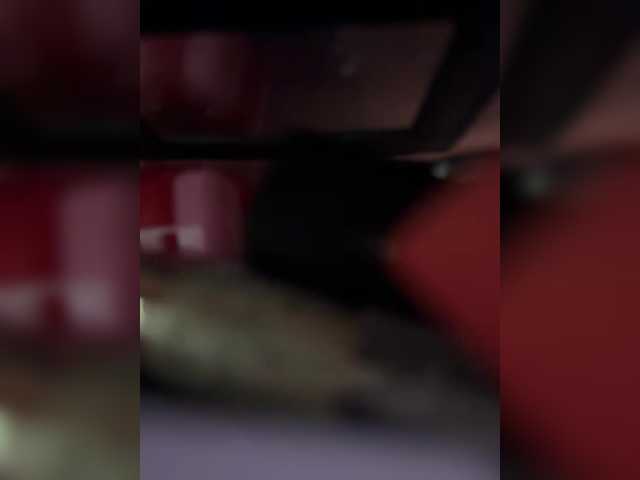 Maria-5's BongaCams show and profile