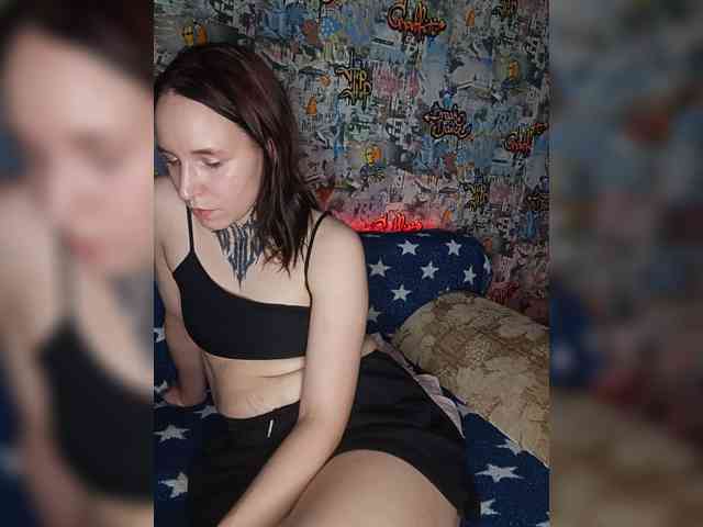 TearPrincess's webcam live show