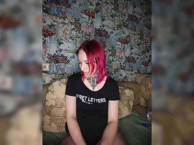 webcam model TearPrincess