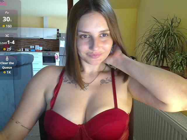 Model ini sedang live sekarang. Lollitta