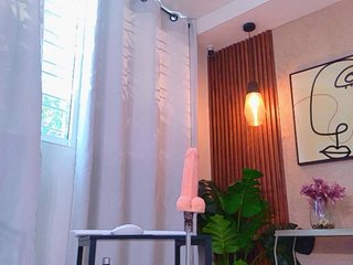 Lia-Mar Porn Show