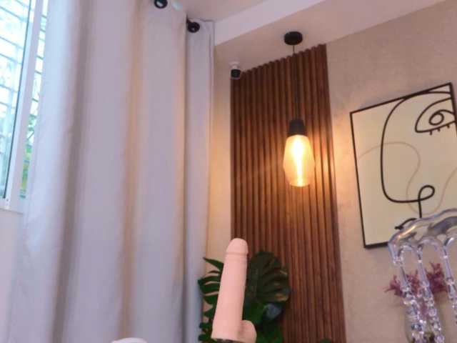 Lia-Mar live cam on BongaCams