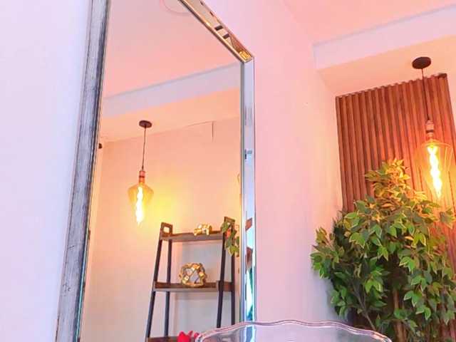 Lia-Mar live cam on BongaCams