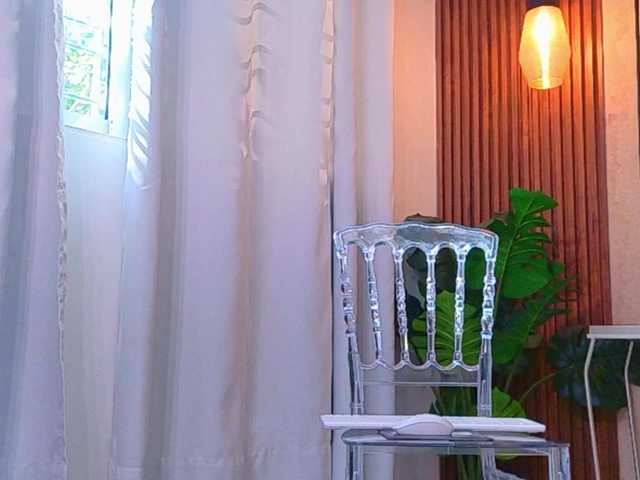 Lia-Mar live cam on BongaCams