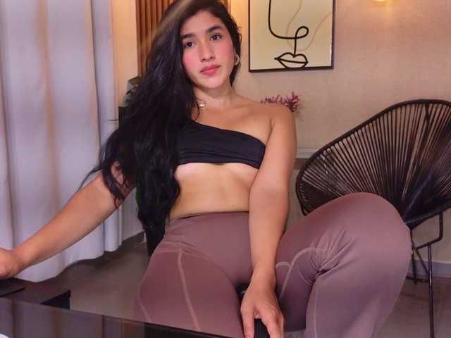 Lia-Mar live cam on BongaCams