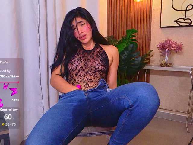 Lia-Mar live cam on BongaCams