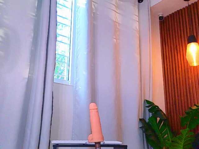 Lia-Mar live cam on BongaCams