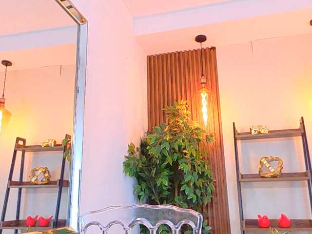 Lia-Mar live cam on BongaCams