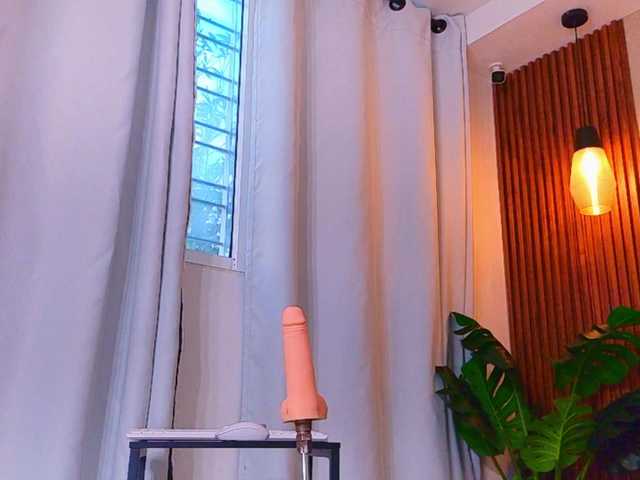 Lia-Mar live cam on BongaCams