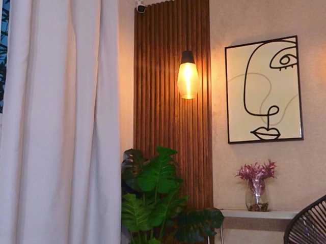 Lia-Mar live cam preview