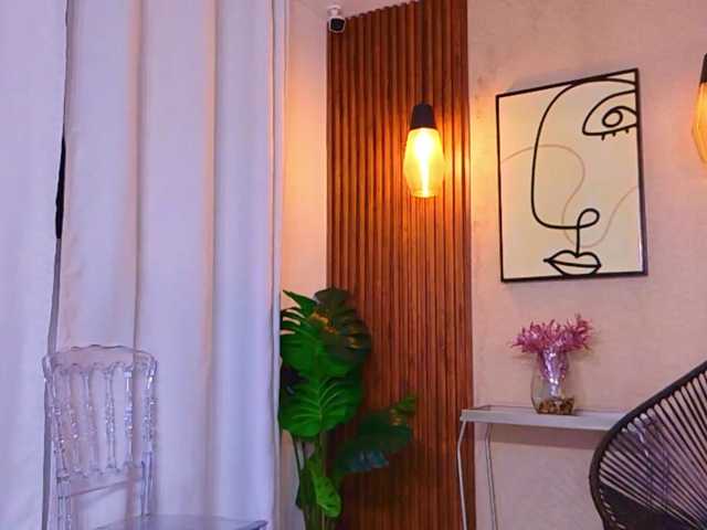 Lia-Mar live cam on BongaCams