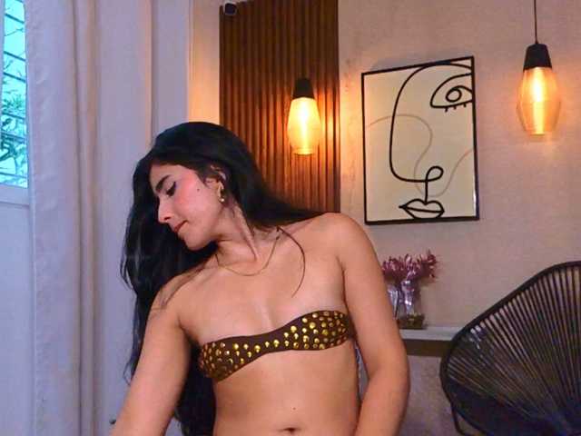 Lia-Mar live cam on BongaCams