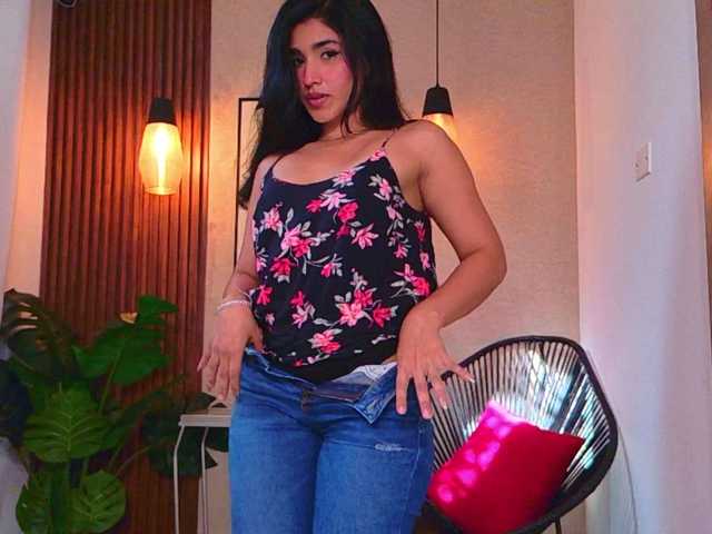 Lia-Mar live cam on BongaCams
