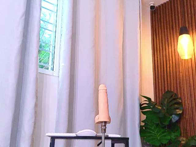 Lia-Mar live cam on BongaCams
