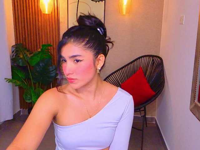 Lia-Mar live cam on BongaCams
