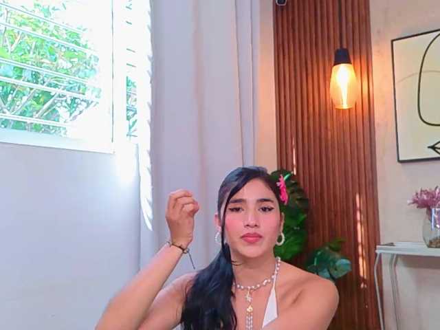 Lia-Mar live cam on BongaCams