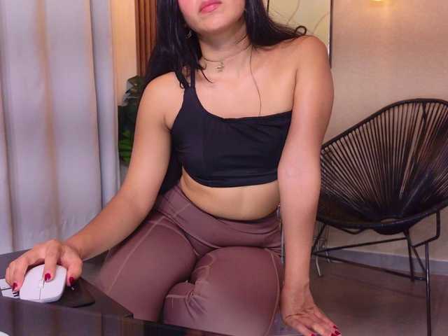Lia-Mar live cam on BongaCams