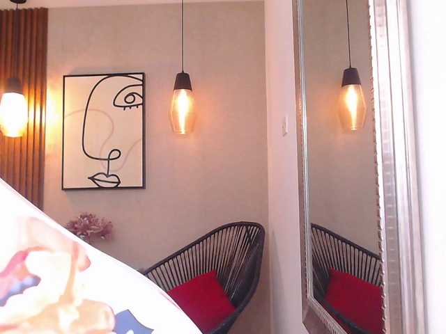 Lia-Mar's BongaCams show and profile