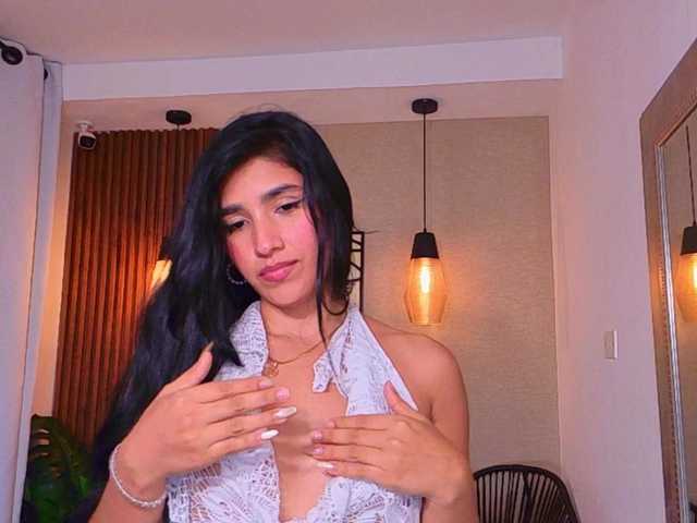 Lia-Mar live cam on BongaCams