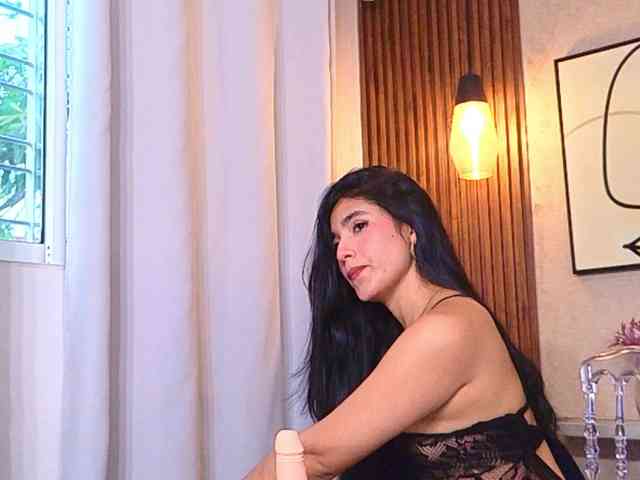 Lia-Mar's webcam live show