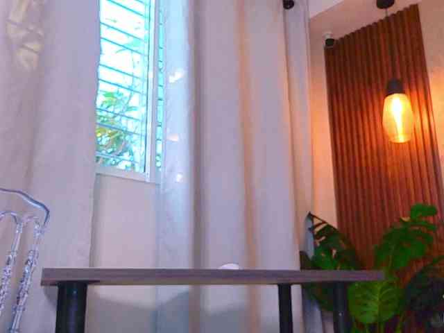 Lia-Mar webcam