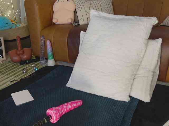 TaylorLove303 webcam