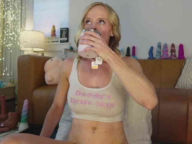 TaylorLove303 webcam