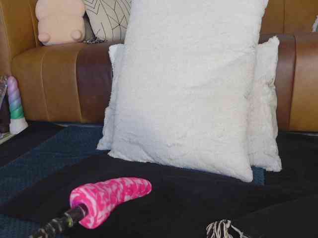 TaylorLove303 webcam