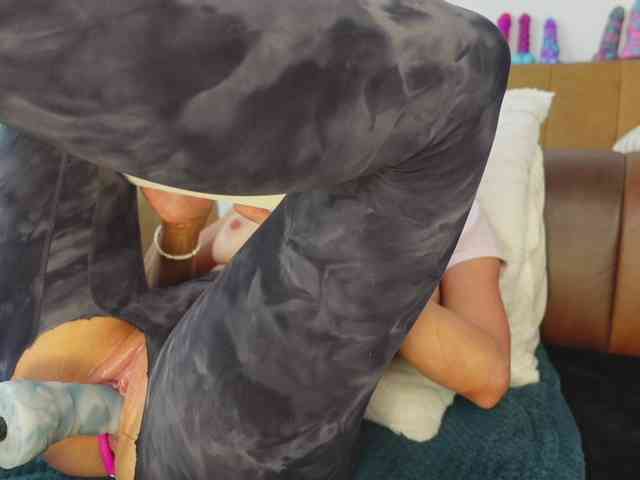 TaylorLove303 webcam