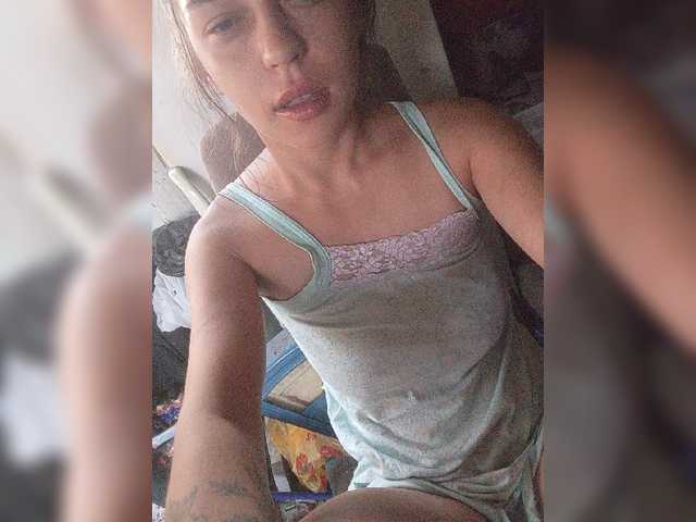 Kiraggg Live Cam su BongaCams