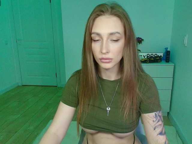 Anlina-W live cam on BongaCams