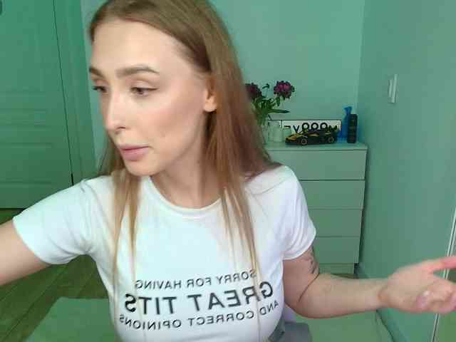 -AnlinaW- webcam
